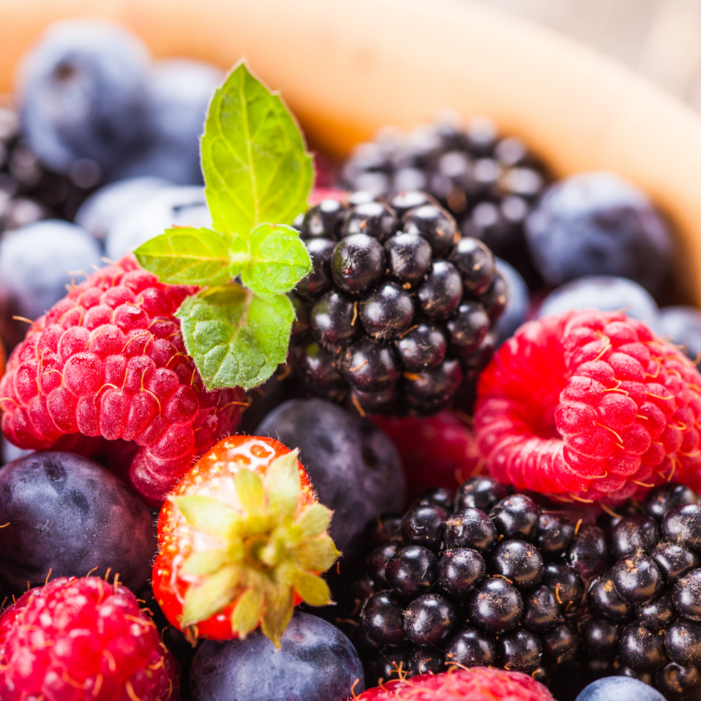 Quick and easy fruit salad recipe for the summer months.